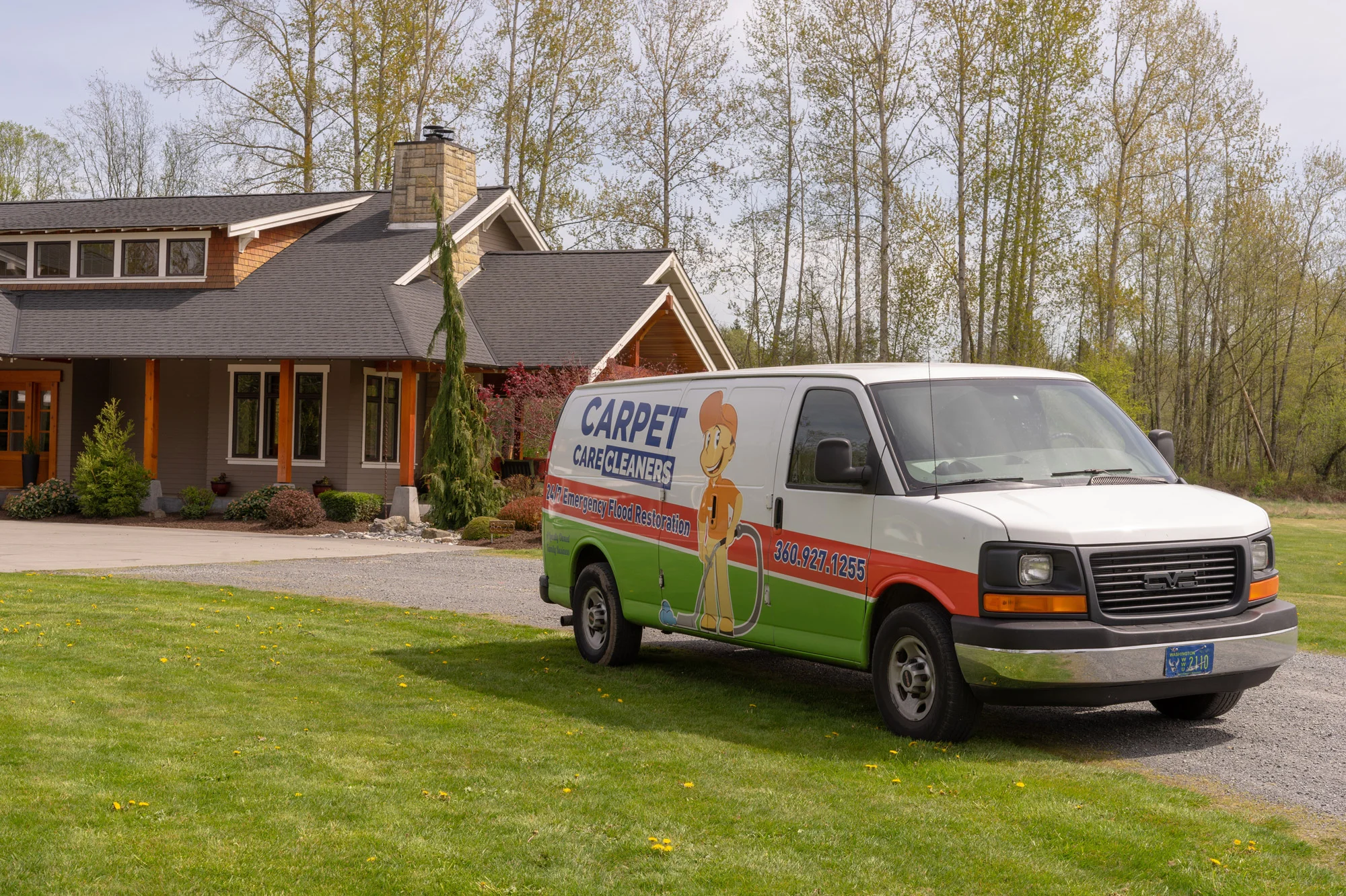 Gavin Green of Carpet Care Cleaners cleaning a carpet
